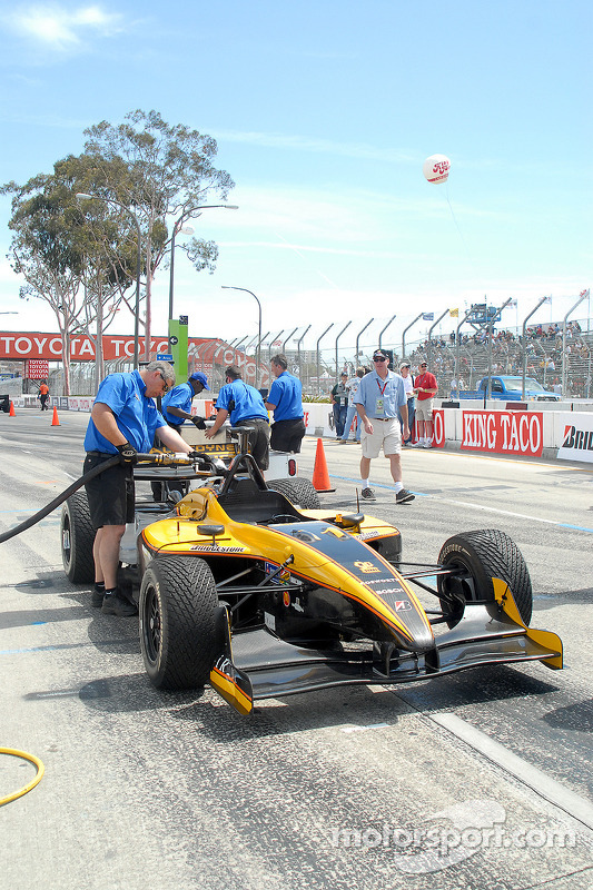 Katherine Legge's car being serviced on pit road