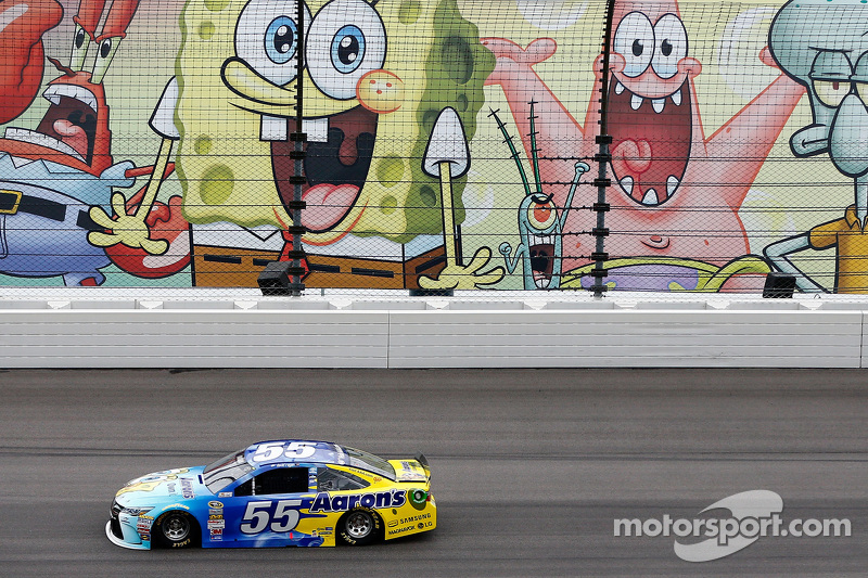 9. David Ragan, Michael Waltrip Racing Toyota