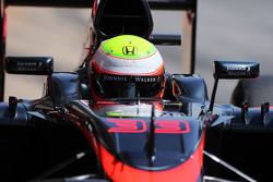 Oliver Turvey, McLaren MP4-30