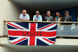 Des fans de Lewis Hamilton, Mercedes AMG F1