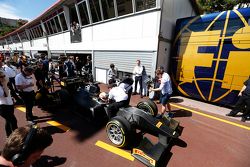 Martin Brundle completa la demostración de GP2 con neumáticos Pirelli de 18 pulgadas