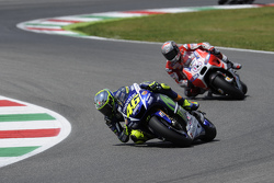 Valentino Rossi, Yamaha Factory Racing, et Andrea Dovizioso, Ducati Team