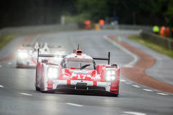 #17 Porsche Team Porsche 919 Hybrid: Марк Уэббер, Тимо Бернхард, Брендон Хартли