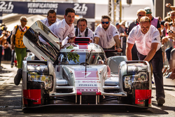 #7 Audi Sport Team Joest Audi R18 e-tron quattro