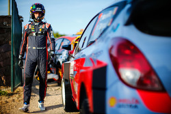 Тьерри Невилль, Hyundai Motorsport