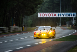 #99 Aston Martin Racing V8 Aston Martin Vantage GTE: Фернандо Реес, Алес МакДауэлл, Ричи Стэнэвей