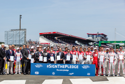 FIA Road Safety photoshoot: Президент FIA Жан Тодт, France Президент François Hollande та ACO Презид