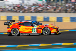 #99 Aston Martin Racing V8 Aston Martin Vantage GTE: Fernando Rees, Alex MacDowall, Richie Stanaway