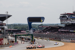 #26 G-Drive Racing Ligier JS P2 : Roman Rusinov, Julien Canal, Sam Bird, #46 Thiriet by TDS Racing ORECA 05 : Tristan Gommendy, Ludovic Badey, Pierre Thiriet