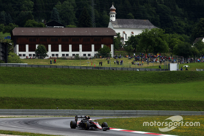 Jenson Button, McLaren MP4-31