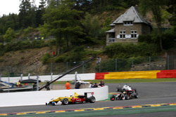 Gustavo Menezes, Jagonya Ayam with Carlin, Volkswagen