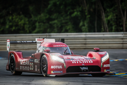 #23 Nissan Motorsports, Nissan GT-R LM NISMO: Olivier Pla, Jann Mardenborough, Max Chilton