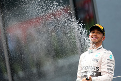 Льюис Хэмилтон, Mercedes AMG F1 Team