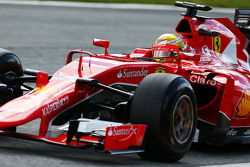 Esteban Gutierrez, Ferrari SF15-T Test and Reserve Driver
