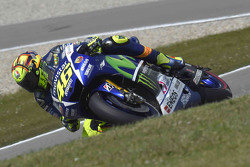 Валентино Росси, Yamaha Factory Racing