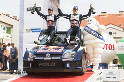 Les vainqueurs Sébastien Ogier et Julien Ingrassia, Volkswagen Polo WRC, Volkswagen Motorsport
