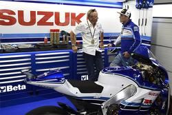 Kevin Schwantz and Aleix Espargaro, Team Suzuki MotoGP