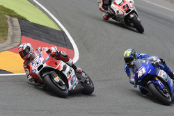 Andrea Dovizioso, Ducati Team et Aleix Espargaro, Team Suzuki MotoGP