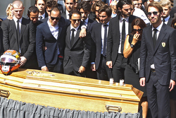 Pastor Maldonado, Felipe Massa, Jean-Eric Vergne, presentes en el funeral de Jules Bianchi en Niza, Francia