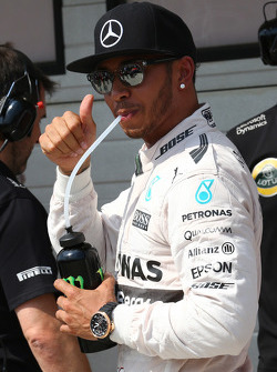 Pole position para Lewis Hamilton, Mercedes AMG F1