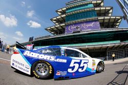 David Ragan, Michael Waltrip Racing Toyota