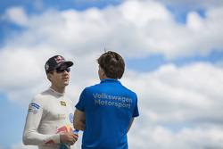 Йост Капито, глава Volkswagen Motorsport, и Себастьен Ожье, Volkswagen Motorsport