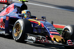 Карлос Сайнс мл., Scuderia Toro Rosso