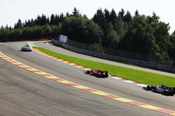 Safety car à frente de Alexander Rossi, Racing Engineering e Mitch Evans, RUSSIAN TIME