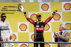 Romain Grosjean, Lotus F1 Team fête sa troisième place sur le podium