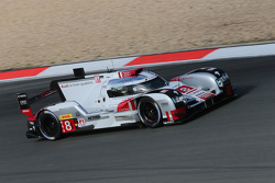 #8 Audi Sport Team Joest Audi R18 e-tron quattro: Lucas di Grassi, Loic Duval, Oliver Jarvis