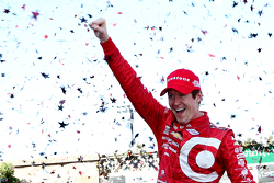 Vencedor e campeão Scott Dixon, Chip Ganassi Racing Chevrolet