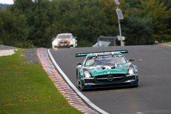 黑凖车队2号梅赛德斯-奔驰SLS AMG GT3:亚当·赫里斯托祖、休伯特·豪普特、阿卜杜勒阿齐兹·阿尔费萨尔、于尔默·布尔曼