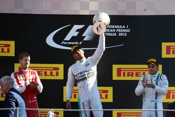 Sebastian Vettel, Ferrari, Lewis Hamilton, Mercedes AMG F1, Felipe Massa, Williams