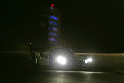 奥迪乔斯特车队8号奥迪R18 e-tron quattro赛车:卢卡斯·迪·格拉西、罗伊克·杜瓦尔、奥利佛·贾维斯