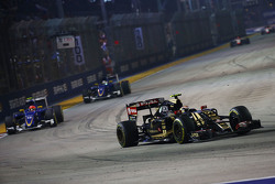 Pastor Maldonado, Lotus F1 E23