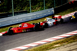 Alain Prost, Ferrari e Ayrton Senna, McLaren, la collisione alla prima curva