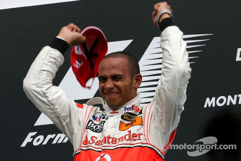 [Resim: f1-canadian-gp-2007-winner-1st-lewis-ham...mp4-22.jpg]