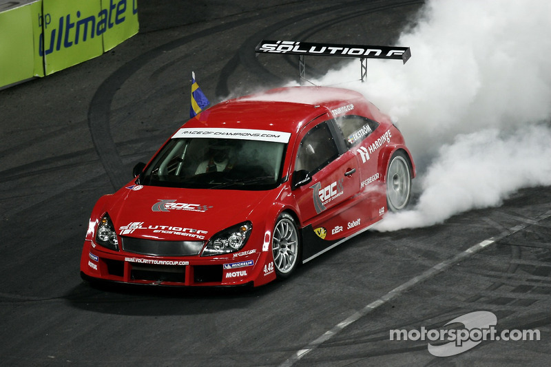 2007 год: Маттиас Экстрем