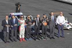 Alejandro Soberón Director de CIE, Emerson Fittipaldi, Héctor Rebaque,Miguel Angel Mancera Jefe de Gobierno Ciudad de México, Sergio Pérez Sahara Force India, Y Jo Ramírez en la Inauguración del Autódromo Hermanos Rodriguez