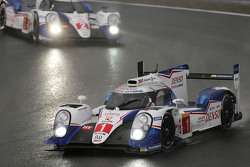 #1 Toyota Racing Toyota TS040 Hybrid : Sébastien Buemi, Anthony Davidson, Kazuki Nakajima
