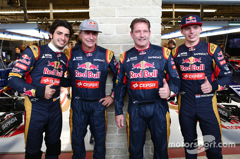 Carlos Sainz Jr., Scuderia Toro Rossomet vader Carlos Sainz, Jos Verstappen met zoon Max Verstappen,