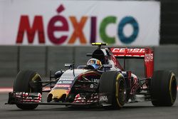Carlos Sainz Jr., Scuderia Toro Rosso STR10