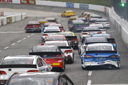 Clint Bowyer, Michael Waltrip Racing Toyota