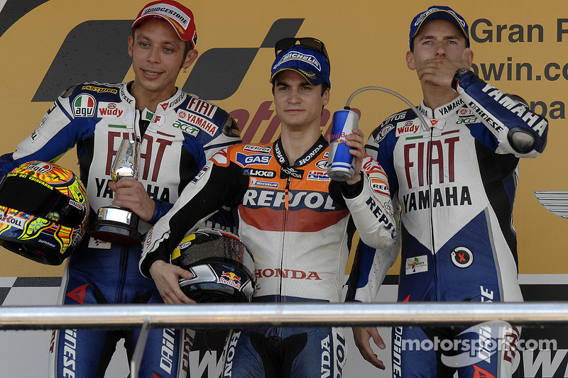 Pódio: 1º Dani Pedrosa, 2º Valentino Rossi, 3º Jorge Lorenzo