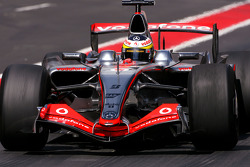 Pedro de la Rosa, Test Driver, McLaren Mercedes, on slicks