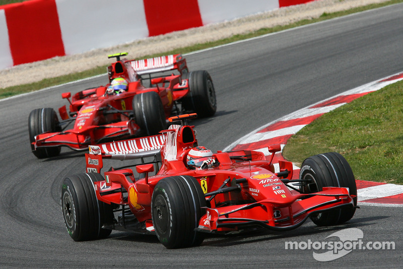 Parecia que a dose se repetiria em 2008, com duas vitórias nas quatro primeiras corridas.