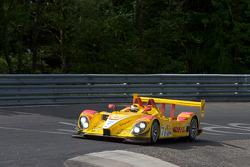 Timo Bernhard bei einer Demofahrt mit dem Porsche RS Spyder auf der legendären Nordschleife