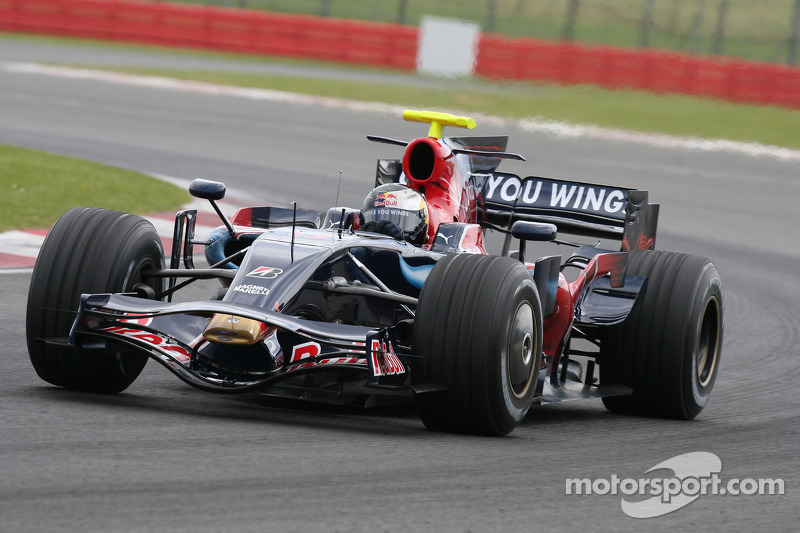 Toro Rosso STR3 – Julie / 2008