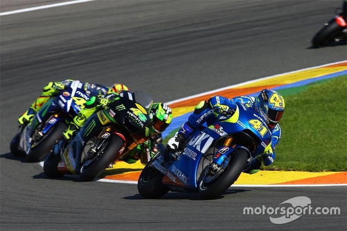 Aleix Espargaro, Team Suzuki MotoGP and Pol Espargaro, Tech 3 Yamaha and Valentino Rossi, Yamaha Factory Racing