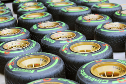 Дождевые шины Pirelli